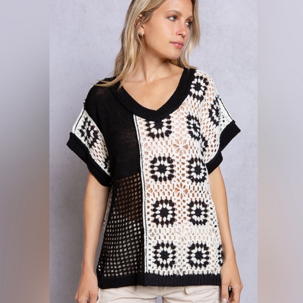 Pol‎ Hi Lo macrame sweater. Never worn retail 128